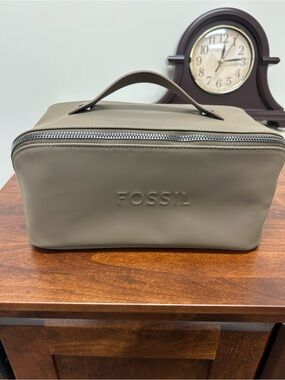 Fossil Men's Olive Green Toiletry Dopp Kit